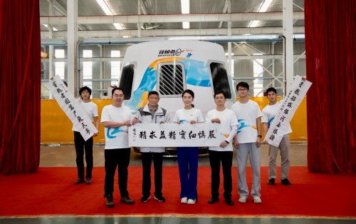 穿越者首艘1:1試驗艙艙體正式下線，銀河棉業(yè)開啟星際探索新篇章